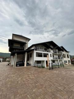Complex ZEUS - Lereşti - 8