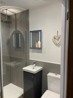 Godden Green B & B Guesthouse - 1