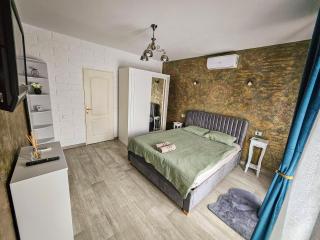 Chic Flat - 24 H self checkin-free parking in the yard - Floreşti - 1