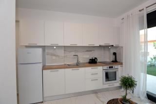 Diamond C Luxury Apartment - 3