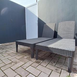 Wanderlust Private Studio Apartment - 4