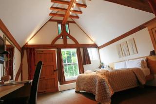 Tonge Barn - Sittingbourne - 4