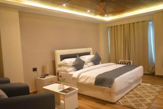 ESSENCE GRANDEUR - Guwahati - 7