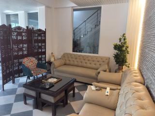 Saffron Inn - Expo India Mart - Greater Noida - 2