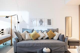 Elegant Apt - 5 minutes from Downtown - Dubai - 8