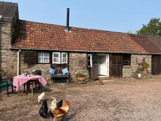 Cosy Stable at Oak Farm - Usk - 9