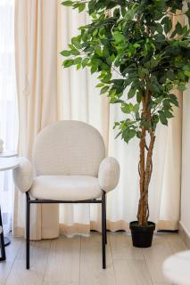 Daniels Poolside Studio in Meydan - 3