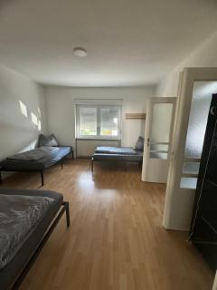Monteurwohnung bis 6 Personen - Neunkirchen - 0