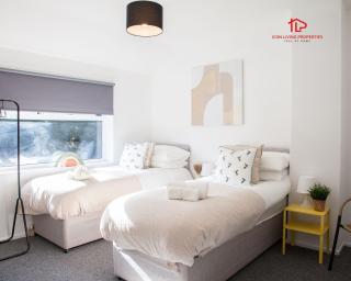 Spacious 7-Bed Home for Contractors & Families in St Helens - 8