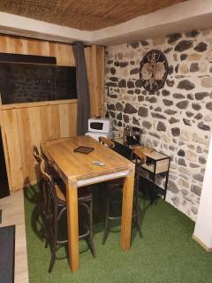 Nuit romantique avec spa privatif - Meilhaud - 4