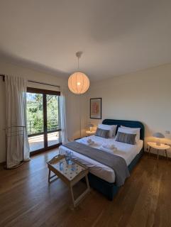 Spacious Family Villa with Outdoor Cinema & Sea View - 2