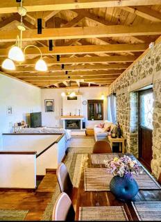 Villa Pialia - - 9