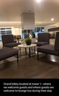 Serene Native-Inspired Condo - Manila - 2