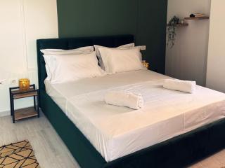 Enol Plazza Apartment - Tirana - 8