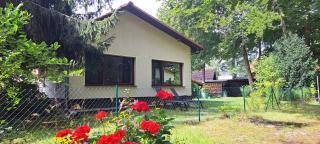 Ferienwohnung Am See mit kleinem Boot und 3er Kajak und 2 SUP - Storkow - 0