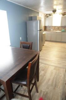 1 bedroom with a fireplace close to base - Lawton - 3