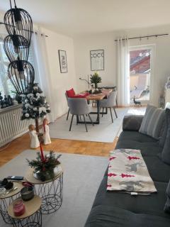 Ferienhaus La Perle im Hils - 0