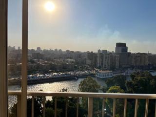 شقة فندقية باطلاله نيليه بالزمالك - Il Cairo - 0
