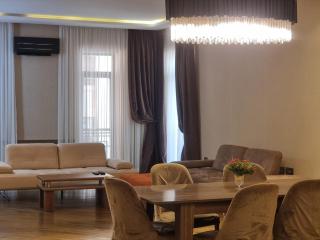 Exclusive apartment by Bakuapart - Baku - 8