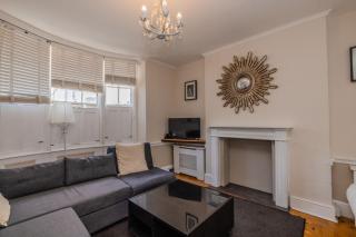 Perfect Seaside Getaway I Central Big Town House Next To Brighton Beach I First Choice For Big Group & Family Stay - Brighton & Hove - 2