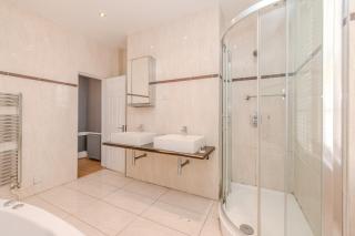 Perfect Seaside Getaway I Central Big Town House Next To Brighton Beach I First Choice For Big Group & Family Stay - Brighton & Hove - 3