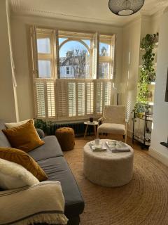 One Bedroom Garden Apartment Parsons Green - London - 0