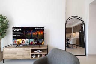 Luxury Minimalistic Apartment in Downtown Dubai Opposite Burj Khalifa & Dubai Mall - 6