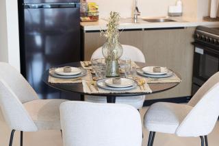 Luxury Minimalistic Apartment in Downtown Dubai Opposite Burj Khalifa & Dubai Mall - 3
