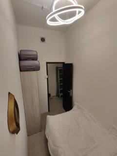 VIP bed private partition - Ajman - 3