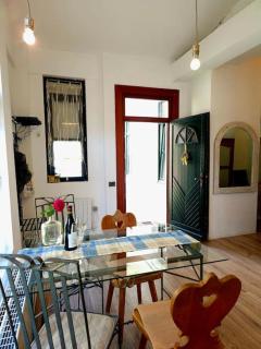 Urban Oasis Chic Central Apartment - Cluj-Napoca - 7