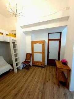 Urban Oasis Chic Central Apartment - Cluj-Napoca - 2