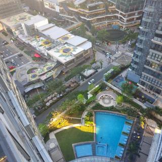 Uptown Parksuites Aparthotel by Fullboked - Manila - 5