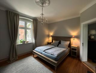 Landhaus hinter`m See Ferienwohnung Landliebe luxuriöser Wintergarten Kachelöfen - Hintersee - 7