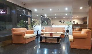 Hotel Petit - Mendoza - 3