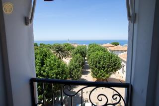 Hôtel Césarée - - 4