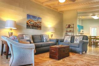 SandyToes 7 min walk to beach Bikes and Pool Access - Jekyll Island - 4