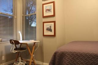 Comfy Downtown Condo - 3