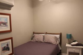 Comfy Downtown Condo - 2