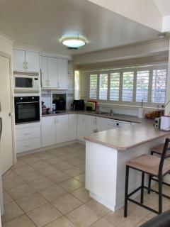 HOME STAY -Private Home - Queen Room Private Bathroom - Swan Hill - 4