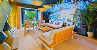 Avatar Luxe Villa 5BR w Cinema, Pool, Game Room & BBQ - Miami - 7