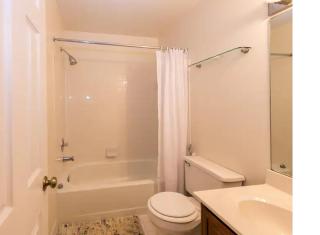 3 Bedroom Townhouse 8 Miles to Washington DC - 7
