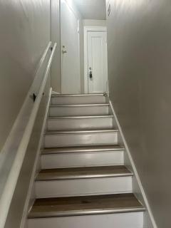 Midtown Manor - 9