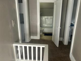 Midtown Manor - Omaha - 3