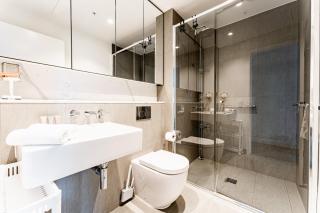 Stylish Southbank 1-bedroom with pool and Gym - Melbourne - 2
