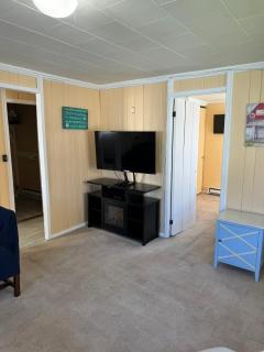 Beach Cottage on North Beach - Hampton - 2