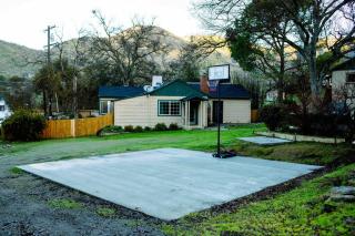 Hot Tub, 4mi from Sequoia, Arcade Games, Foosball - Three Rivers - 6