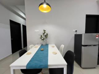RiverView 8PAX 2BR in KBtown Wi-Fi, B-3-5 - Kota Bharu - 3