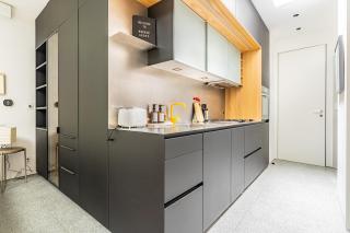 Hip Studio Central Bellevue - 1