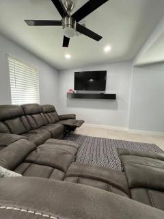 Affordable Modern Home Near Airport! Private AZ - 6