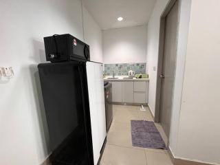 #22 Studio First Subang Mall SS15 Courtyard--2mins to SS15 LRT !2-4PAX - 5